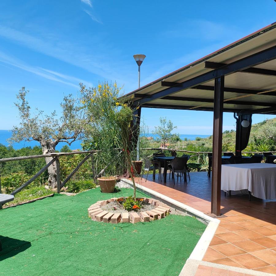 Agriturismo Agri Armonia San Lucido Eksteriør bilde